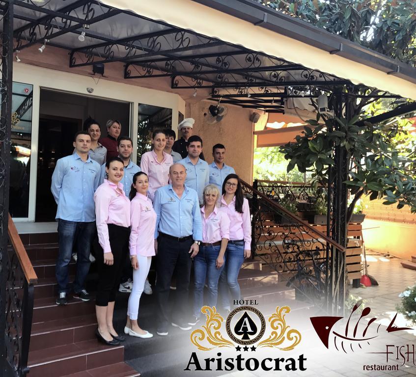 Hotel Aristocrat&Fish Restaurant Skopje Exterior foto